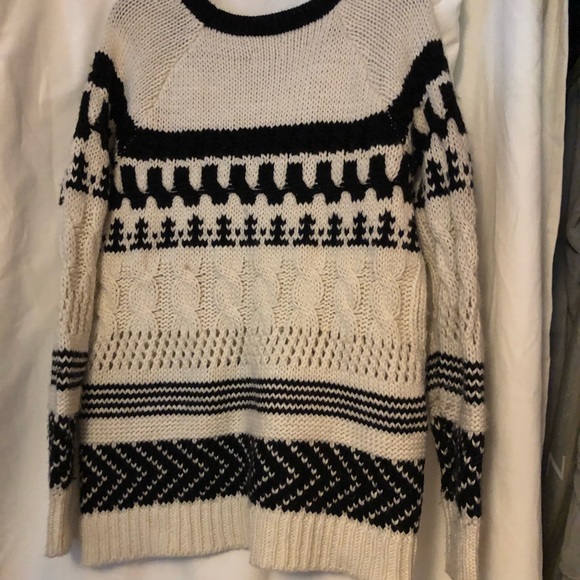 Knit sweater - Picture 3 of 3